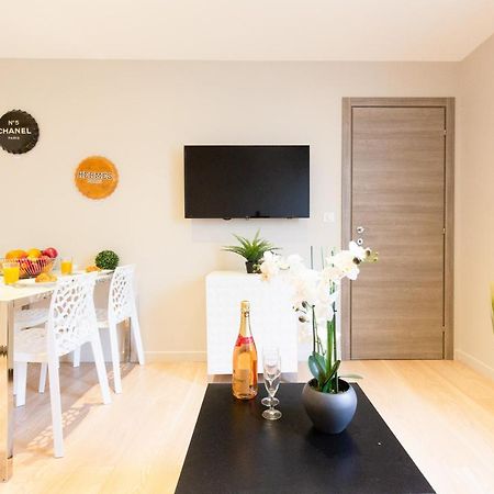 Cozy Nest Apartment คานส์ ภายนอก รูปภาพ