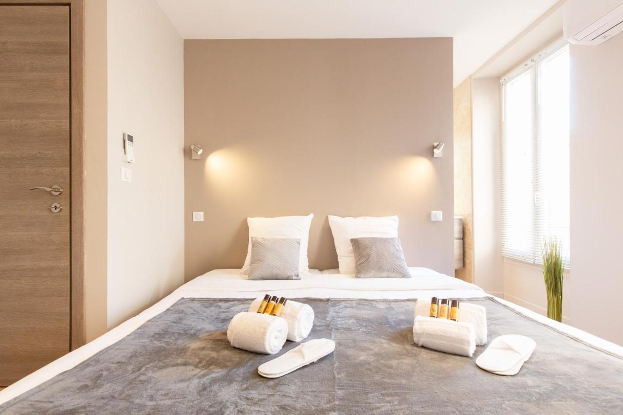 Cozy Nest Apartment คานส์ ภายนอก รูปภาพ