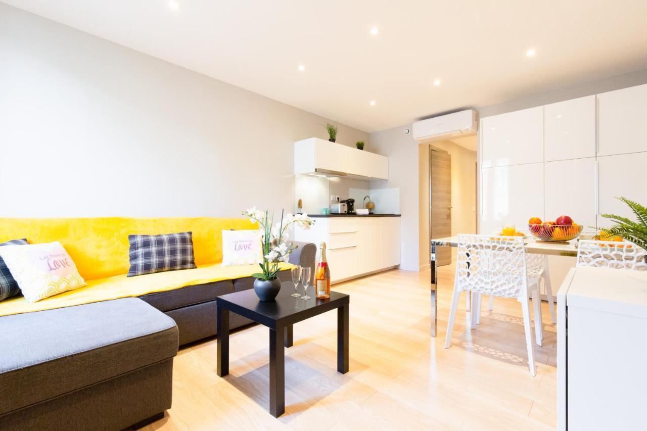 Cozy Nest Apartment คานส์ ภายนอก รูปภาพ