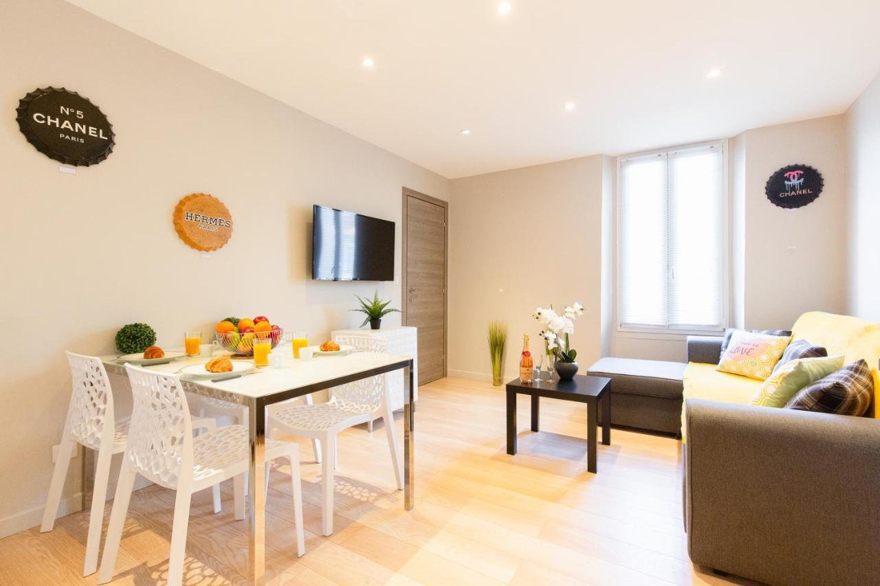 Cozy Nest Apartment คานส์ ภายนอก รูปภาพ